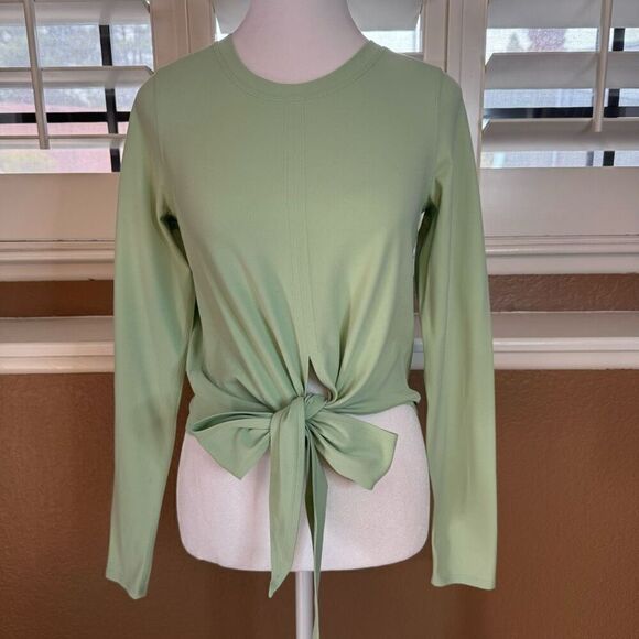 Lululemon Women's 6 Time To Restore Long Sleeve Wrap Tee Creamy Mint Green Yoga - Picture 1 of 6